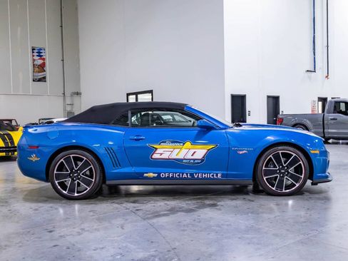Used 2013 Chevrolet Camaro SS w/ Hot Wheels Special Edition RWD image 8