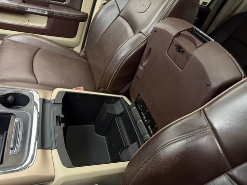 Used 2016 RAM 2500 Longhorn w/ Convenience Group image 32