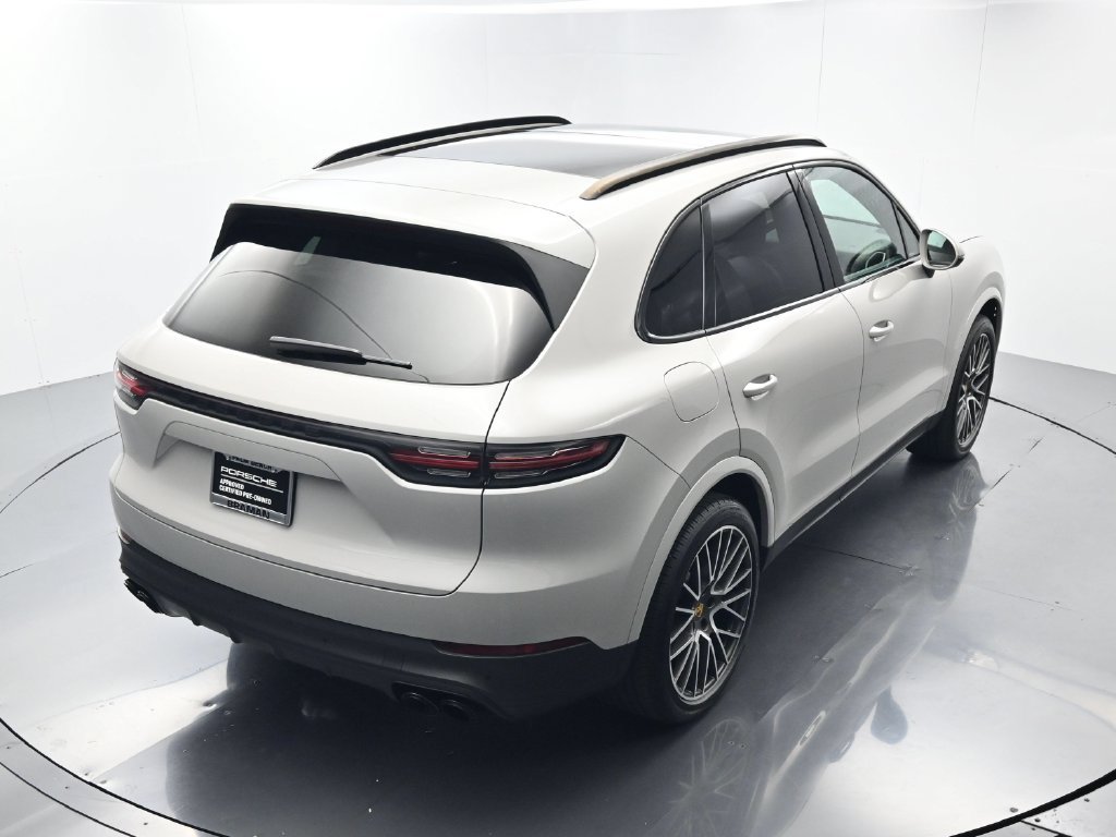 Certified 2023 Porsche Cayenne AWD/4WD image 38