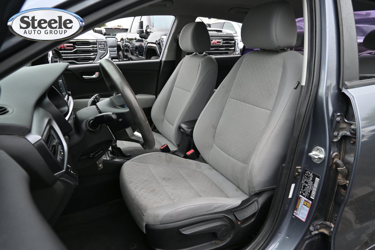 Used 2019 Kia Rio S FWD image 18
