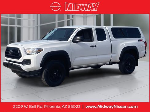 Used 2021 Toyota Tacoma SR image 1