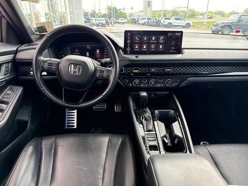 Used 2023 Honda Accord Sport image 7