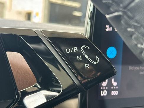Used 2023 Volkswagen ID.4 Pro RWD image 21