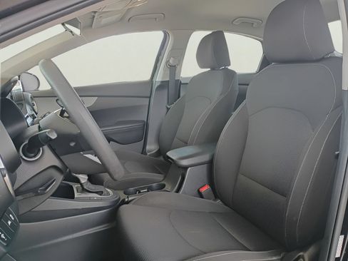 Used 2021 Kia Forte LXS FWD image 23