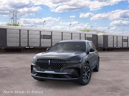 New 2026 Lincoln Nautilus Premier AWD/4WD image 2