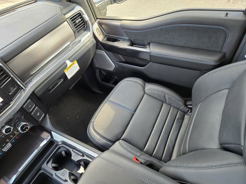 New 2026 Ford F250 Platinum image 16