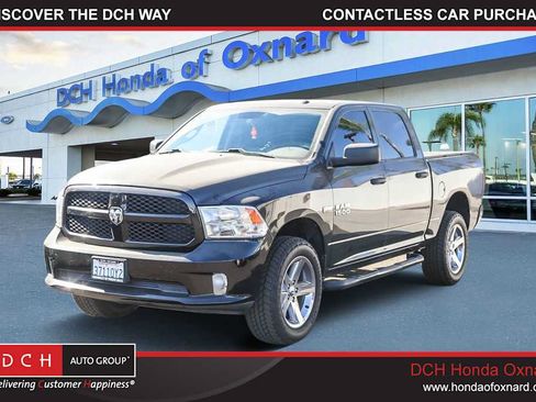 Used 2017 RAM 1500 Express RWD image 1