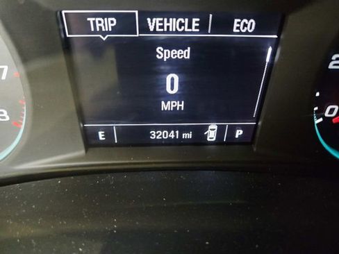 Used 2025 Chevrolet Malibu LT FWD image 19