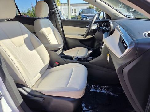 Used 2024 Buick Encore GX Preferred w/ Advanced Technology Package FWD image 15