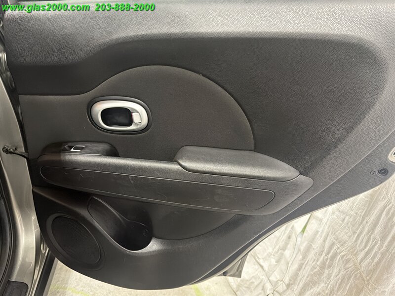 Used 2019 Kia Soul + FWD image 29