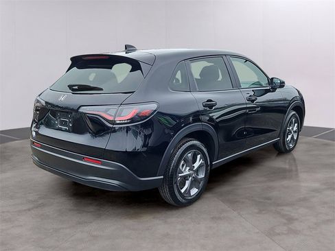 Used 2026 Honda HR-V LX image 4