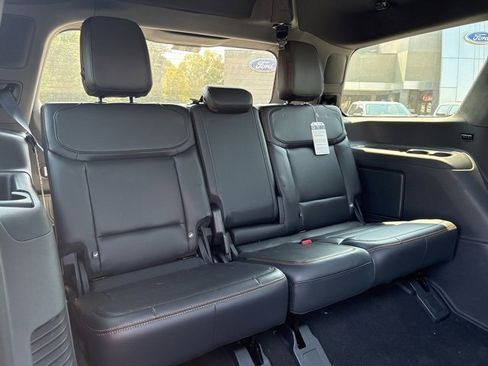 New 2025 Ford Expedition Tremor image 26