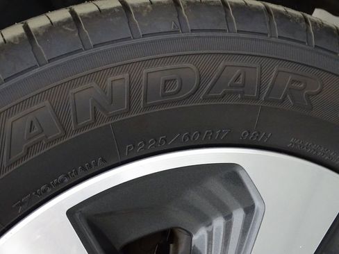 Used 2017 Subaru Forester 2.5i Limited w/ Protection Package #2 image 35