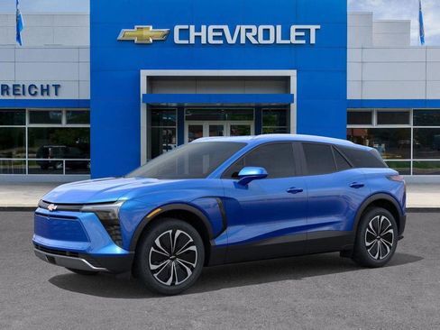 New 2026 Chevrolet Blazer EV LT image 2