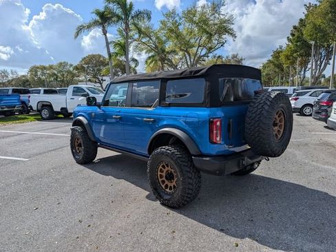 Used 2022 Ford Bronco Badlands image 5