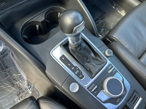 Used 2017 Audi A3 e-tron Premium Plus w/ Technology Package image 24