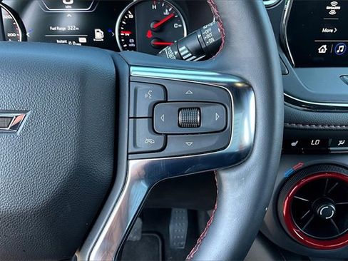 Used 2025 Chevrolet Blazer RS image 12