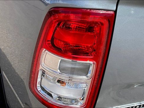 Used 2024 RAM 2500 Big Horn AWD/4WD image 24
