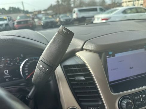 Used 2017 GMC Yukon XL Denali w/ Open Road Package image 25