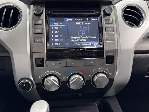 Used 2016 Toyota Tundra SR5 w/ SR5 Upgrade Package image 20