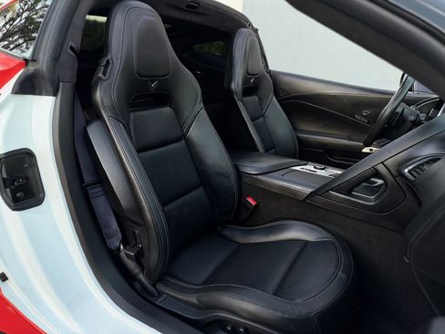 Used 2016 Chevrolet Corvette Stingray Coupe w/ 3LT Preferred Equipment Group image 27