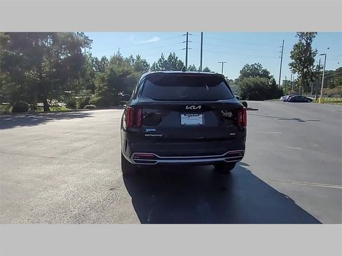 Used 2023 Kia Sorento SX image 30
