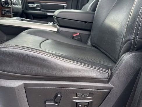 Used 2017 RAM 3500 Laramie image 11