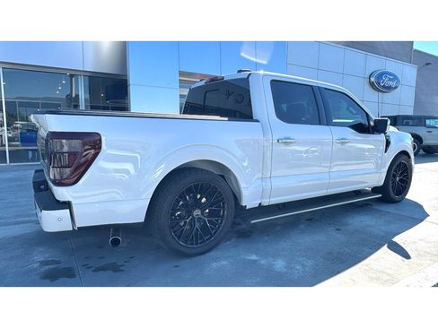 Used 2022 Ford F150 Platinum image 7