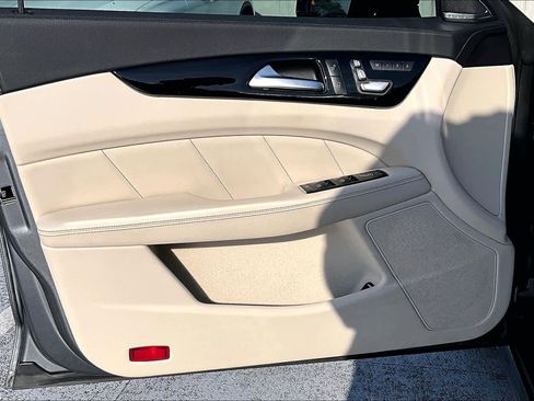 Used 2017 Mercedes-Benz CLS 550 image 21