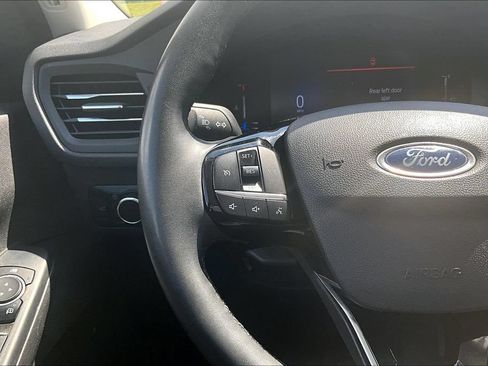 Certified 2023 Ford Escape Active AWD/4WD image 18