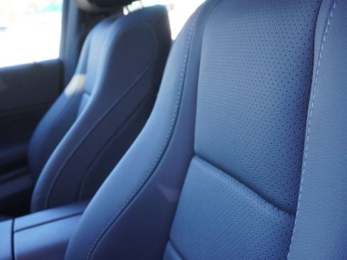 Used 2025 Mercedes-Benz GLE 450e GLE 450e image 41