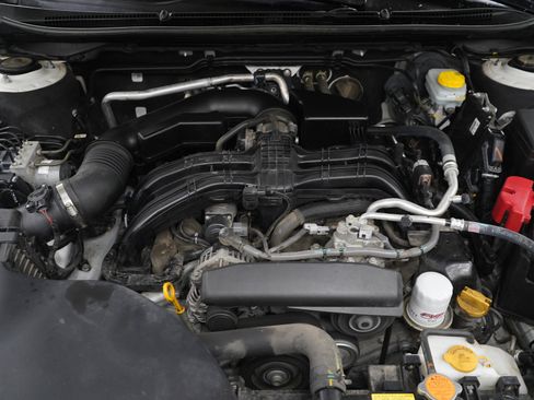 Used 2024 Subaru Outback Premium AWD/4WD image 29