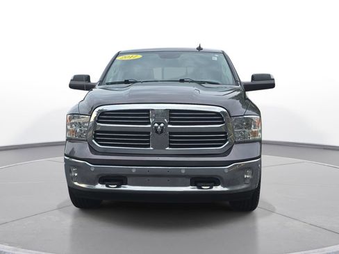 Used 2017 RAM 1500 Big Horn AWD/4WD image 2