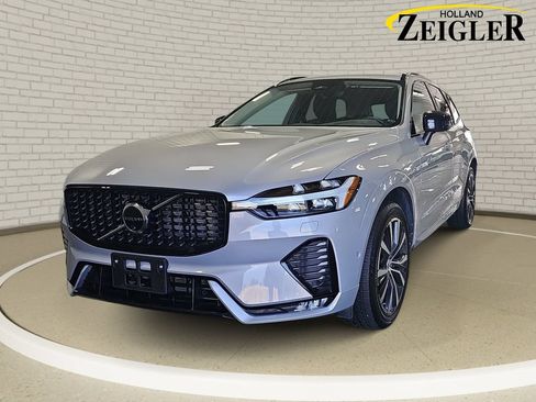 Used 2023 Volvo XC60 B5 Plus w/ Climate Package AWD/4WD image 1