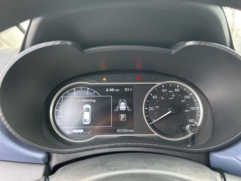 Used 2024 Nissan Versa SV image 18