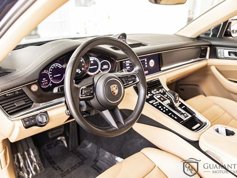 Used 2023 Porsche Panamera 4 Platinum Edition w/ Assistance Package AWD/4WD image 20