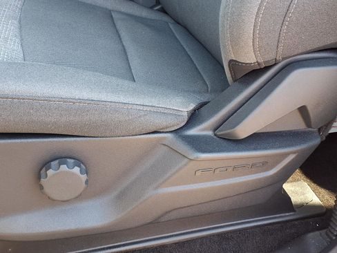 Used 2021 Ford F150 XLT w/ XTR Package image 4