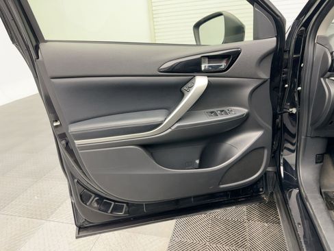 Used 2024 Mitsubishi Eclipse Cross SE image 22