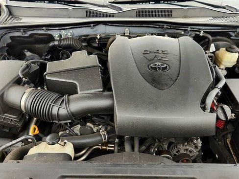 Used 2021 Toyota Tacoma SR5 image 25