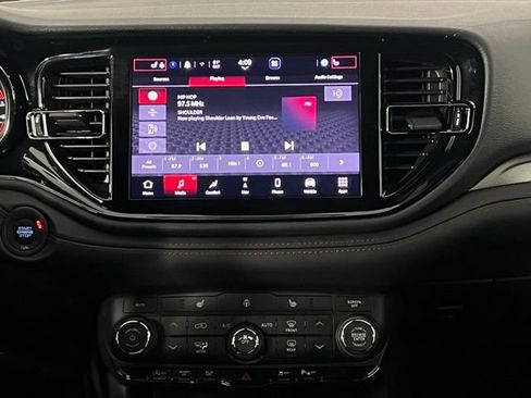 Used 2025 Dodge Durango GT w/ Blacktop Package RWD image 28