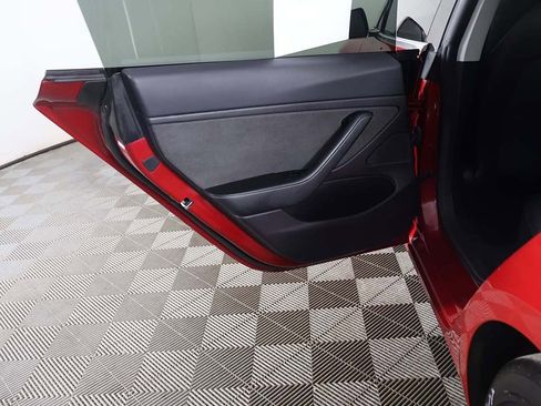 Used 2019 Tesla Model 3 Long Range image 26