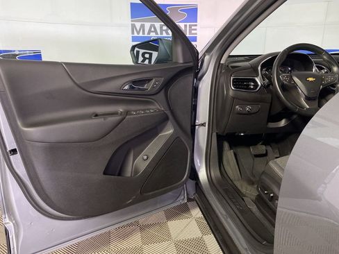 Used 2024 Chevrolet Equinox LT w/ LPO, Floor Liner Package FWD image 28