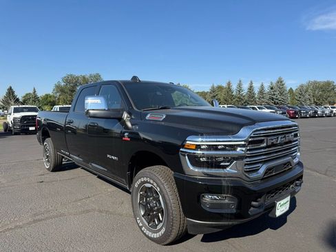 Used 2025 RAM 2500 Laramie image 3