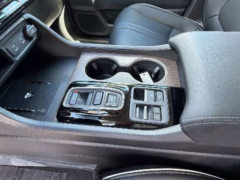 New 2026 Honda Pilot Elite image 13