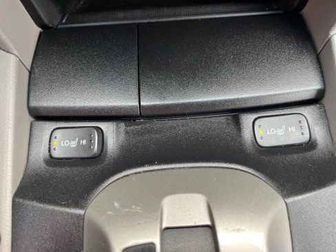 Used 2010 Honda Accord EX-L image 17