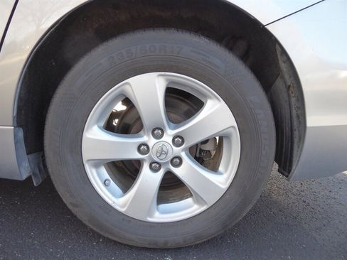 Used 2013 Toyota Sienna L image 30