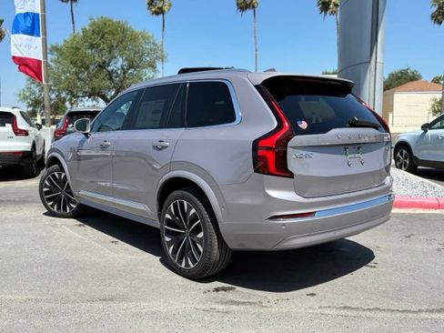 New 2026 Volvo XC90 B6 Plus w/ Protection Package Premier AWD/4WD image 4