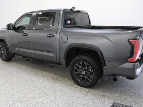 Used 2024 Toyota Tundra Platinum AWD/4WD image 9