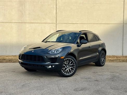 Used 2018 Porsche Macan image 1