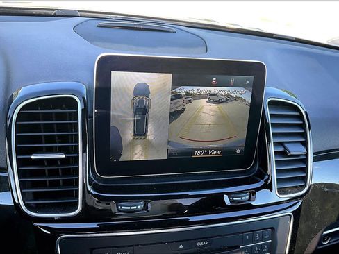 Used 2017 Mercedes-Benz GLE 350 4MATIC image 27